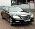 Черный Мерседес С Класс, объемом двигателя 5.46 л и пробегом 295 тыс. км за 13200 $, фото 2 на Automoto.ua