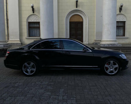 Чорний Мерседес С Клас, об'ємом двигуна 5.5 л та пробігом 303 тис. км за 10400 $, фото 3 на Automoto.ua