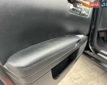 Черный Мерседес С Класс, объемом двигателя 3.5 л и пробегом 217 тыс. км за 10300 $, фото 77 на Automoto.ua