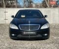 Черный Мерседес С Класс, объемом двигателя 5.51 л и пробегом 249 тыс. км за 13990 $, фото 3 на Automoto.ua