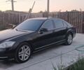 Чорний Мерседес С Клас, об'ємом двигуна 5.46 л та пробігом 332 тис. км за 12000 $, фото 1 на Automoto.ua