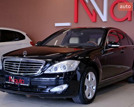 Чорний Мерседес С Клас, об'ємом двигуна 4.7 л та пробігом 218 тис. км за 8900 $, фото 4 на Automoto.ua