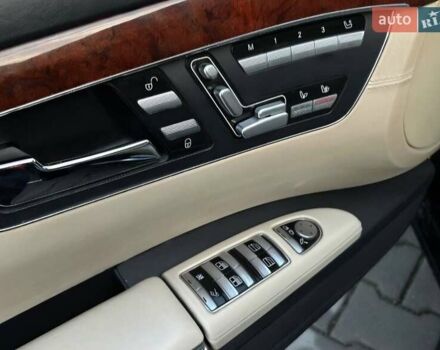 Черный Мерседес С Класс, объемом двигателя 5.5 л и пробегом 205 тыс. км за 11400 $, фото 5 на Automoto.ua