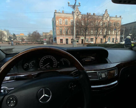 Чорний Мерседес С Клас, об'ємом двигуна 5.5 л та пробігом 303 тис. км за 10400 $, фото 27 на Automoto.ua