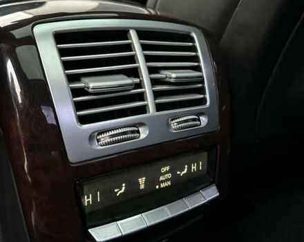 Чорний Мерседес С Клас, об'ємом двигуна 5.46 л та пробігом 270 тис. км за 10950 $, фото 19 на Automoto.ua