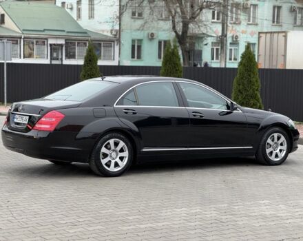 Черный Мерседес С Класс, объемом двигателя 3.5 л и пробегом 217 тыс. км за 10300 $, фото 7 на Automoto.ua