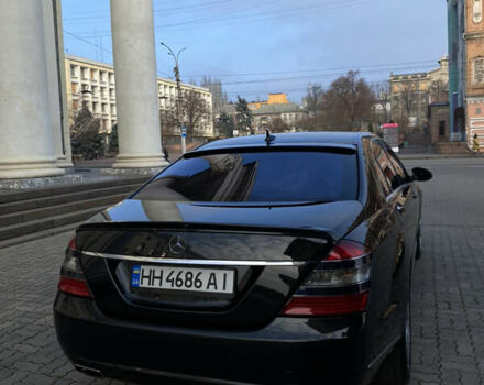 Чорний Мерседес С Клас, об'ємом двигуна 5.5 л та пробігом 303 тис. км за 10400 $, фото 5 на Automoto.ua