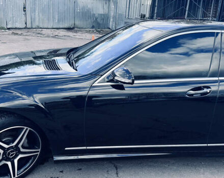 Чорний Мерседес С Клас, об'ємом двигуна 3.5 л та пробігом 190 тис. км за 10500 $, фото 5 на Automoto.ua