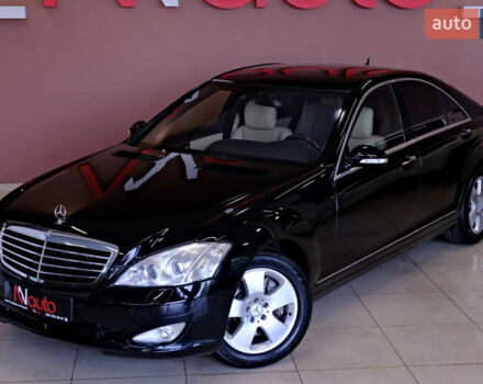 Чорний Мерседес С Клас, об'ємом двигуна 4.7 л та пробігом 218 тис. км за 8900 $, фото 14 на Automoto.ua