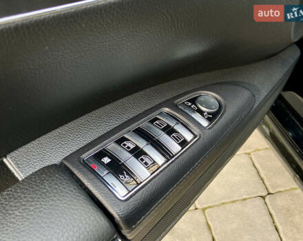 Черный Мерседес С Класс, объемом двигателя 5.46 л и пробегом 171 тыс. км за 14900 $, фото 25 на Automoto.ua