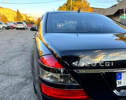 Черный Мерседес С Класс, объемом двигателя 3 л и пробегом 300 тыс. км за 10200 $, фото 4 на Automoto.ua