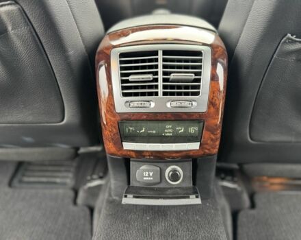 Черный Мерседес С Класс, объемом двигателя 3.5 л и пробегом 217 тыс. км за 10300 $, фото 22 на Automoto.ua