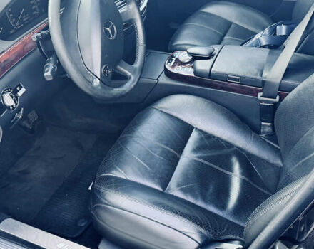 Чорний Мерседес С Клас, об'ємом двигуна 3.5 л та пробігом 190 тис. км за 10500 $, фото 18 на Automoto.ua