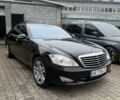 Чорний Мерседес С Клас, об'ємом двигуна 5.5 л та пробігом 203 тис. км за 11400 $, фото 1 на Automoto.ua