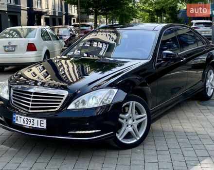 Черный Мерседес С Класс, объемом двигателя 5.46 л и пробегом 171 тыс. км за 14900 $, фото 18 на Automoto.ua
