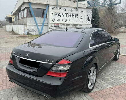 Чорний Мерседес С Клас, об'ємом двигуна 5.5 л та пробігом 182 тис. км за 17999 $, фото 13 на Automoto.ua