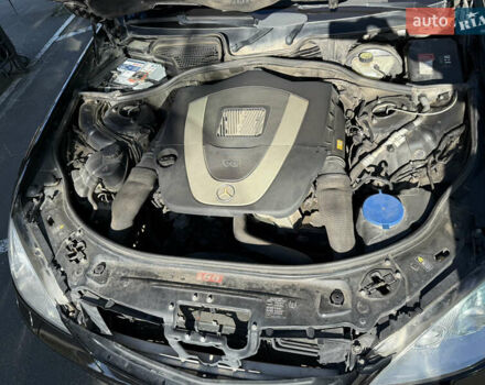 Черный Мерседес С Класс, объемом двигателя 3.5 л и пробегом 164 тыс. км за 12400 $, фото 27 на Automoto.ua