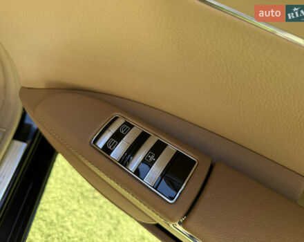 Черный Мерседес С Класс, объемом двигателя 5.5 л и пробегом 288 тыс. км за 10500 $, фото 48 на Automoto.ua