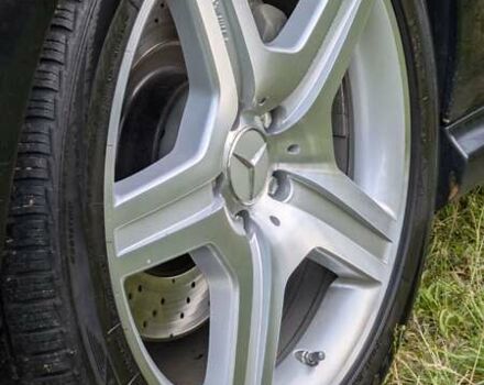 Черный Мерседес С Класс, объемом двигателя 2.99 л и пробегом 375 тыс. км за 10999 $, фото 19 на Automoto.ua