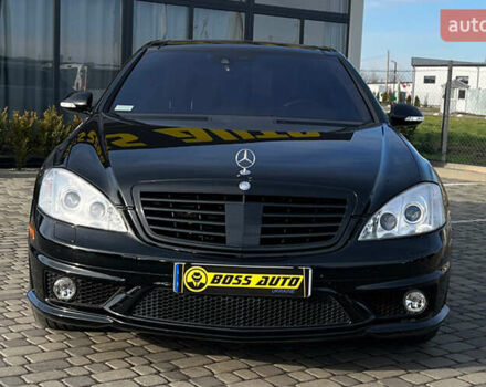 Черный Мерседес С Класс, объемом двигателя 6.21 л и пробегом 205 тыс. км за 18800 $, фото 1 на Automoto.ua