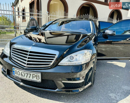 Черный Мерседес С Класс, объемом двигателя 5.5 л и пробегом 210 тыс. км за 12900 $, фото 26 на Automoto.ua
