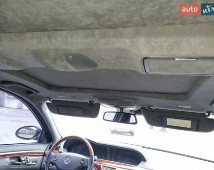Черный Мерседес С Класс, объемом двигателя 5.5 л и пробегом 132 тыс. км за 21500 $, фото 7 на Automoto.ua
