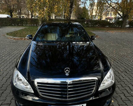 Мерседес С Клас 2008 у Чернівцях на Automoto.ua Чорний Мерседес С Клас, об'ємом двигуна 3.5 л та пробігом 273 тис. км за 11800 $, фото 24 на Automoto.ua