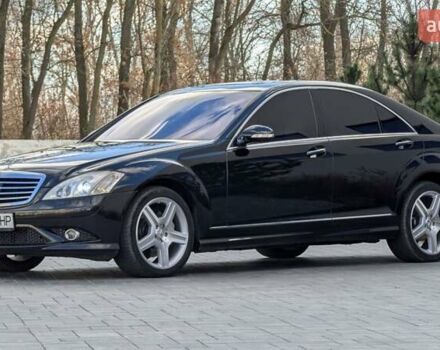 Черный Мерседес С Класс, объемом двигателя 2.99 л и пробегом 375 тыс. км за 10999 $, фото 1 на Automoto.ua