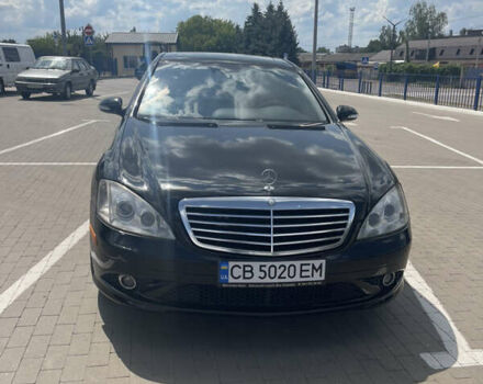Чорний Мерседес С Клас, об'ємом двигуна 5.5 л та пробігом 260 тис. км за 12999 $, фото 41 на Automoto.ua