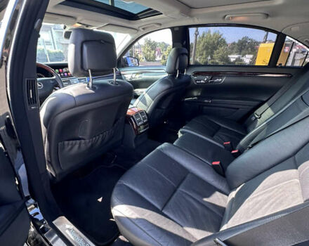 Черный Мерседес С Класс, объемом двигателя 5.5 л и пробегом 157 тыс. км за 20500 $, фото 10 на Automoto.ua