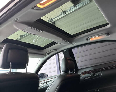 Черный Мерседес С Класс, объемом двигателя 5.5 л и пробегом 157 тыс. км за 20500 $, фото 15 на Automoto.ua