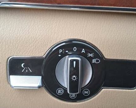 Чорний Мерседес С Клас, об'ємом двигуна 5.46 л та пробігом 357 тис. км за 9999 $, фото 28 на Automoto.ua