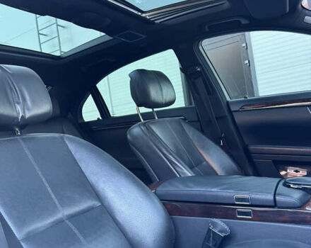 Чорний Мерседес С Клас, об'ємом двигуна 2.99 л та пробігом 318 тис. км за 13400 $, фото 12 на Automoto.ua