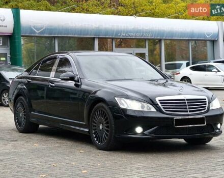 Чорний Мерседес С Клас, об'ємом двигуна 2.99 л та пробігом 328 тис. км за 12950 $, фото 4 на Automoto.ua