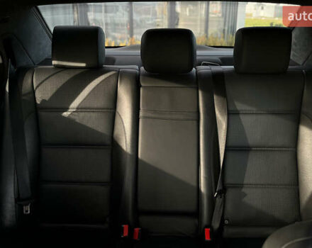 Черный Мерседес С Класс, объемом двигателя 6.21 л и пробегом 205 тыс. км за 18800 $, фото 17 на Automoto.ua