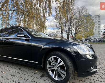 Мерседес С Клас 2008 у Чернівцях на Automoto.ua Чорний Мерседес С Клас, об'ємом двигуна 3.5 л та пробігом 273 тис. км за 11800 $, фото 25 на Automoto.ua