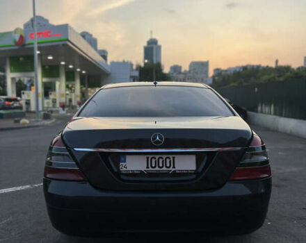 Черный Мерседес С Класс, объемом двигателя 2.99 л и пробегом 216 тыс. км за 11500 $, фото 5 на Automoto.ua