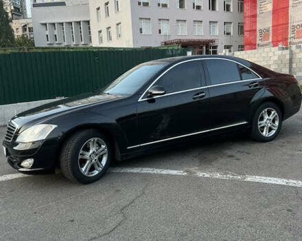 Черный Мерседес С Класс, объемом двигателя 2.99 л и пробегом 216 тыс. км за 11500 $, фото 7 на Automoto.ua