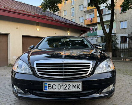 Черный Мерседес С Класс, объемом двигателя 2.99 л и пробегом 330 тыс. км за 14500 $, фото 3 на Automoto.ua
