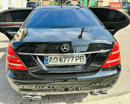 Черный Мерседес С Класс, объемом двигателя 5.5 л и пробегом 210 тыс. км за 12900 $, фото 95 на Automoto.ua