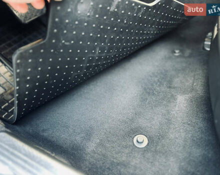 Черный Мерседес С Класс, объемом двигателя 5.5 л и пробегом 210 тыс. км за 12900 $, фото 37 на Automoto.ua