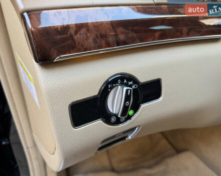 Черный Мерседес С Класс, объемом двигателя 5.46 л и пробегом 290 тыс. км за 9900 $, фото 15 на Automoto.ua