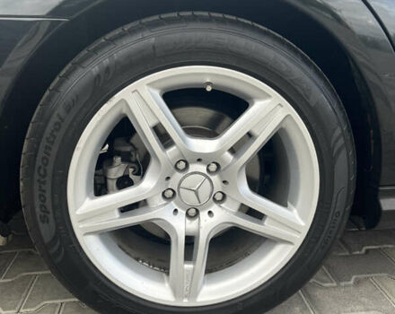 Черный Мерседес С Класс, объемом двигателя 5.5 л и пробегом 165 тыс. км за 15500 $, фото 16 на Automoto.ua