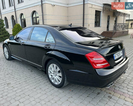Черный Мерседес С Класс, объемом двигателя 5.46 л и пробегом 243 тыс. км за 14990 $, фото 16 на Automoto.ua
