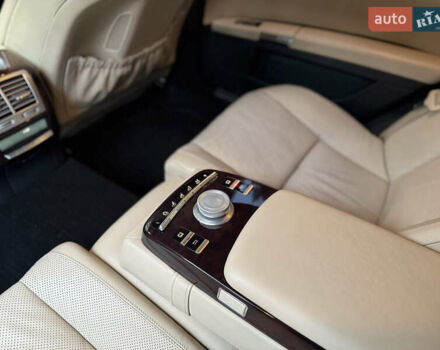 Чорний Мерседес С Клас, об'ємом двигуна 5.5 л та пробігом 243 тис. км за 12999 $, фото 31 на Automoto.ua