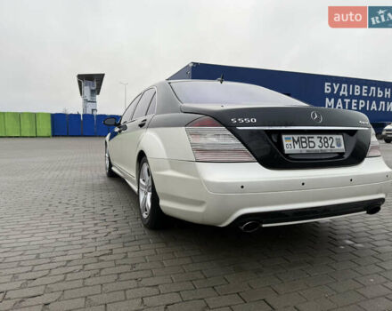 Чорний Мерседес С Клас, об'ємом двигуна 5.46 л та пробігом 245 тис. км за 8500 $, фото 5 на Automoto.ua
