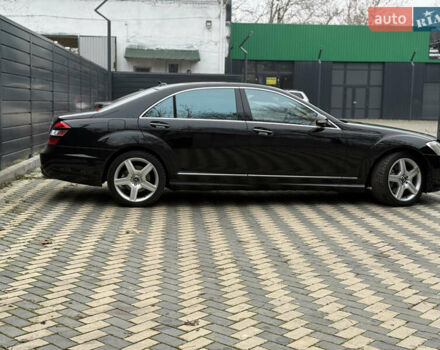 Черный Мерседес С Класс, объемом двигателя 5.46 л и пробегом 70 тыс. км за 20500 $, фото 36 на Automoto.ua