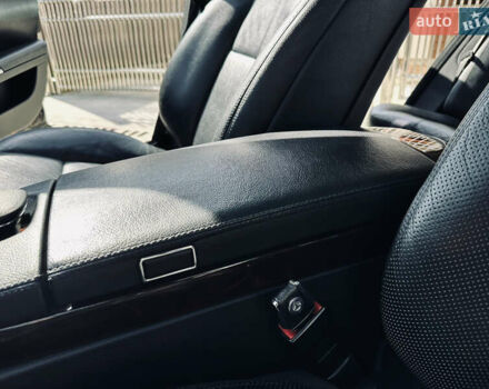 Черный Мерседес С Класс, объемом двигателя 5.5 л и пробегом 210 тыс. км за 12900 $, фото 20 на Automoto.ua