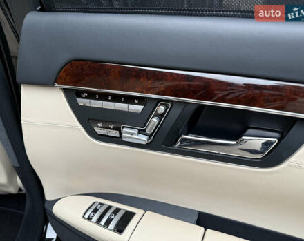 Чорний Мерседес С Клас, об'ємом двигуна 5.5 л та пробігом 243 тис. км за 12999 $, фото 36 на Automoto.ua