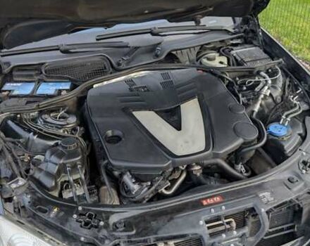 Чорний Мерседес С Клас, об'ємом двигуна 2.99 л та пробігом 375 тис. км за 11499 $, фото 75 на Automoto.ua